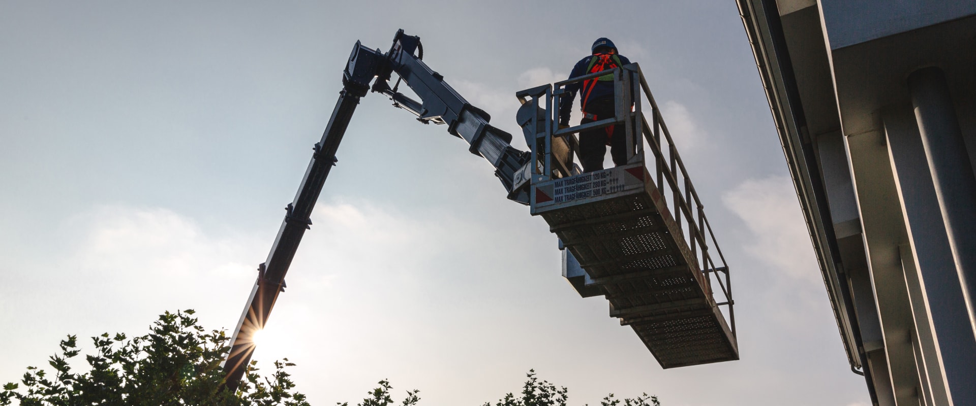 Hero Hebebuehnenvermietung